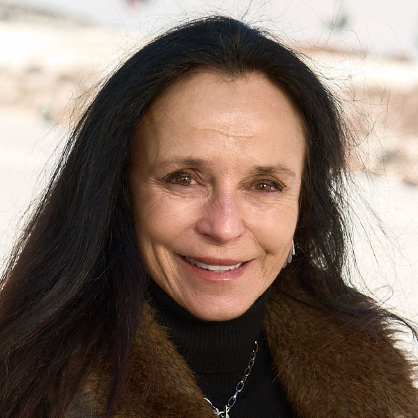 Beth Armstrong